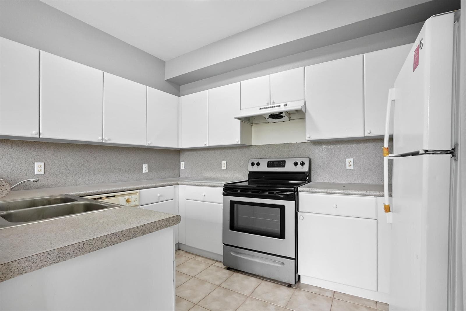 2019 Shoma Drive # 178, Royal Palm Beach FL 33414 photo 4