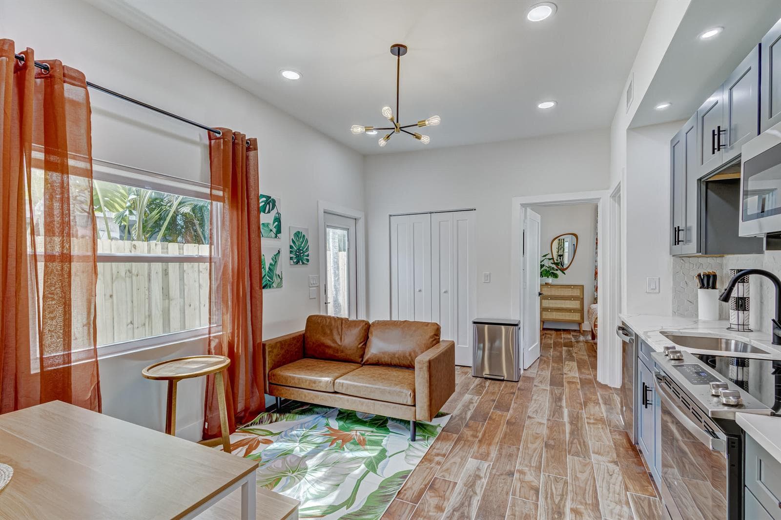 721 Franklin Road, West Palm Beach FL 33405 photo 4