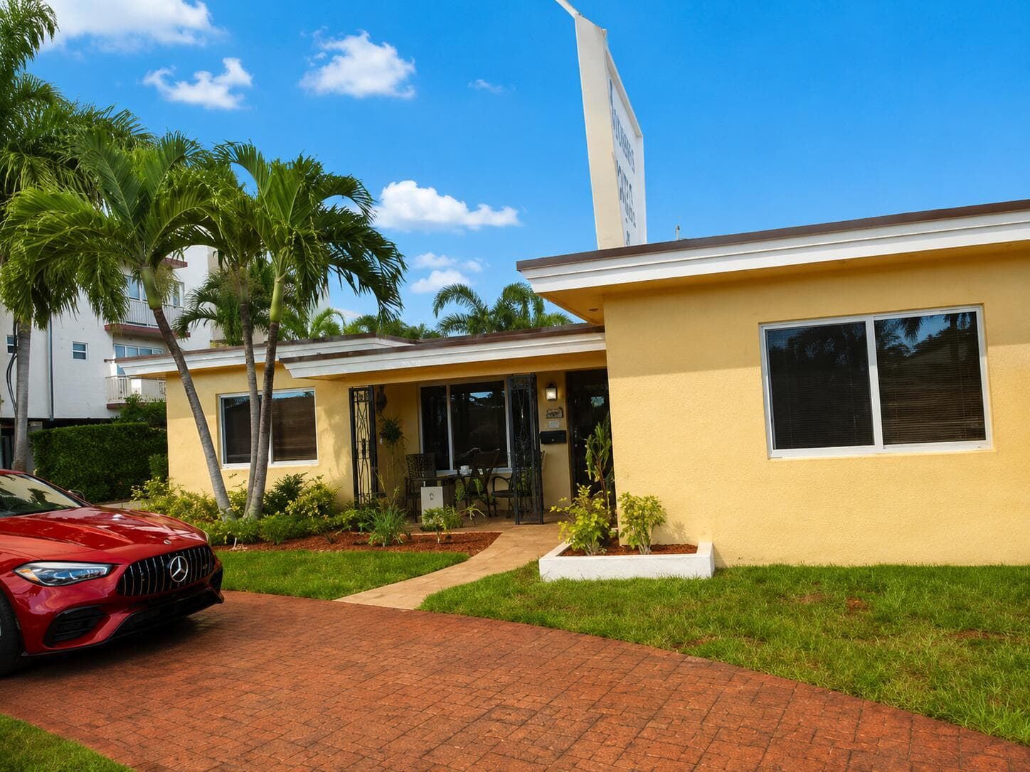 1743 RODMAN Street, Hollywood FL 33020