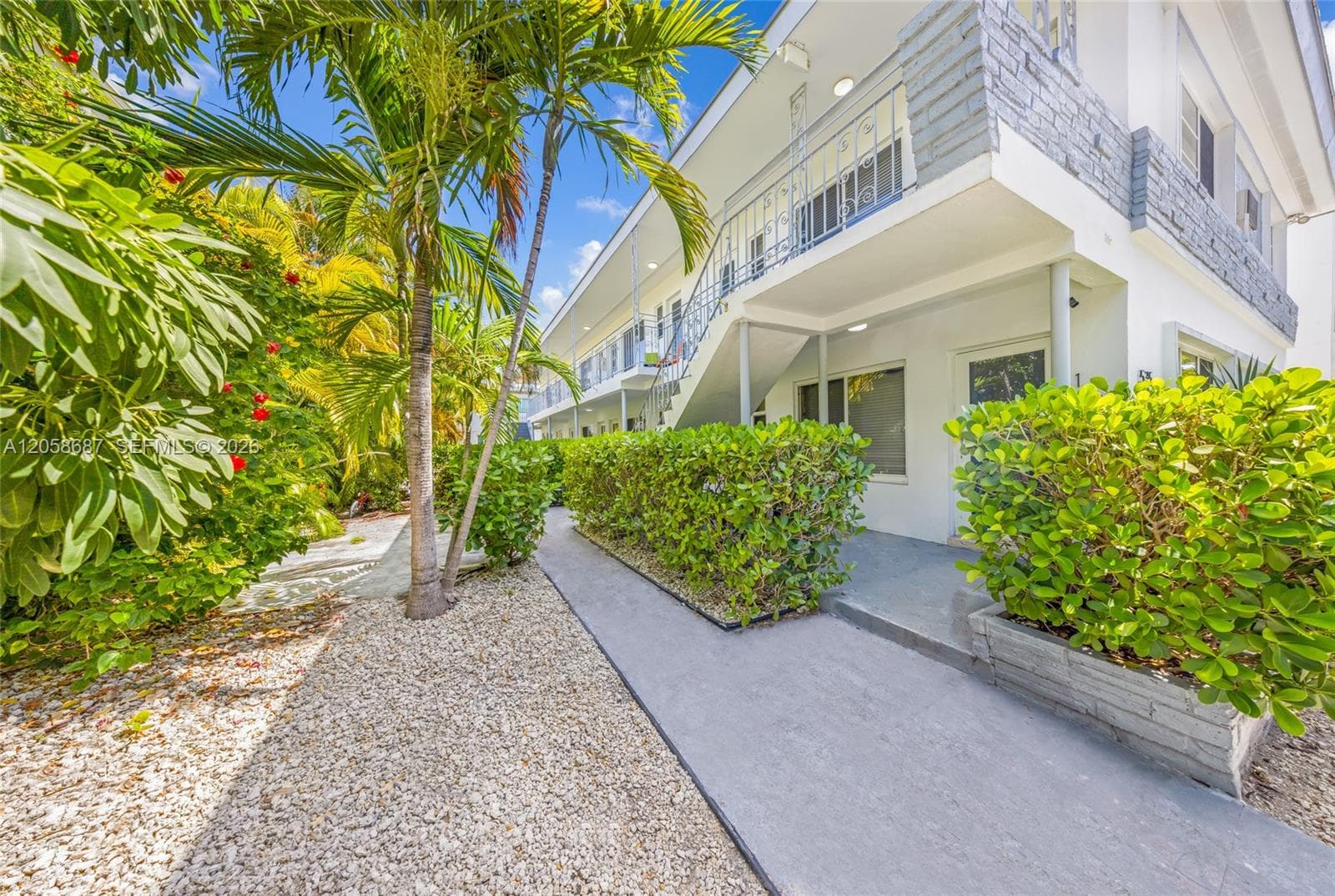 535 73rd St, Miami Beach FL 33141 photo 5