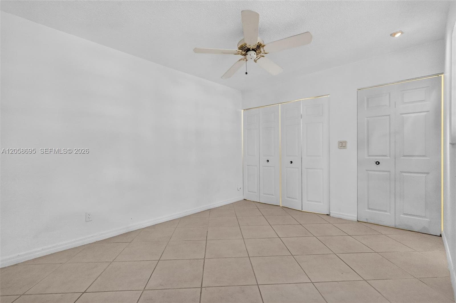 1130 NE 210th Ter, Miami FL 33179 photo 5