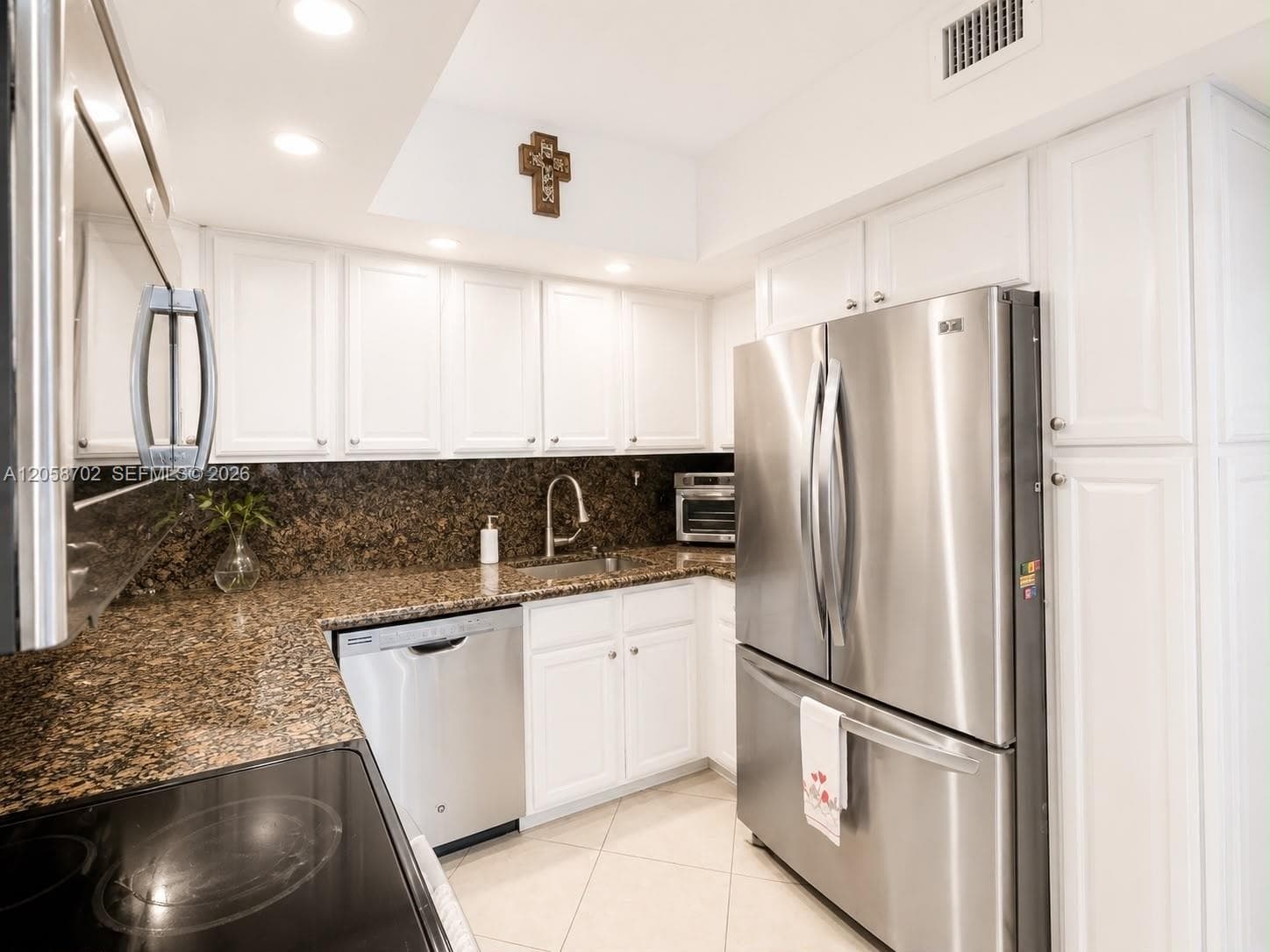 5600 Collins Ave # 17U, Miami Beach FL 33140 photo 5