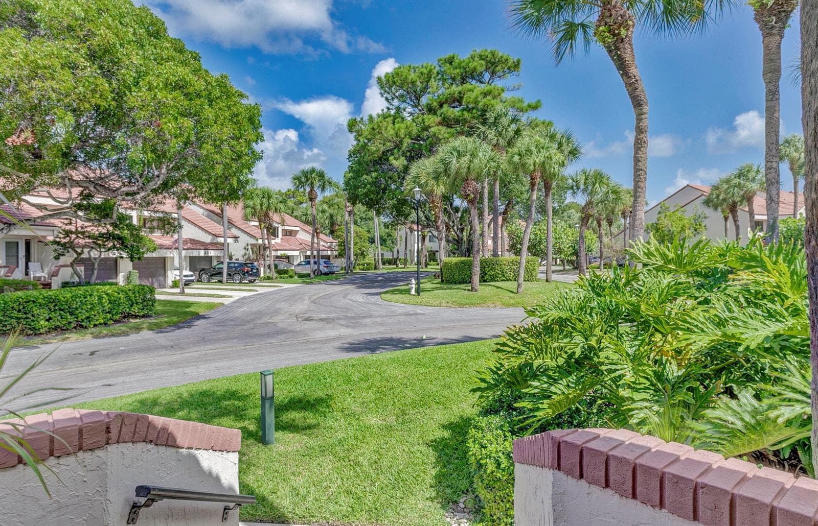 205 SEA OATS Drive, Juno Beach FL 33408 photo 5