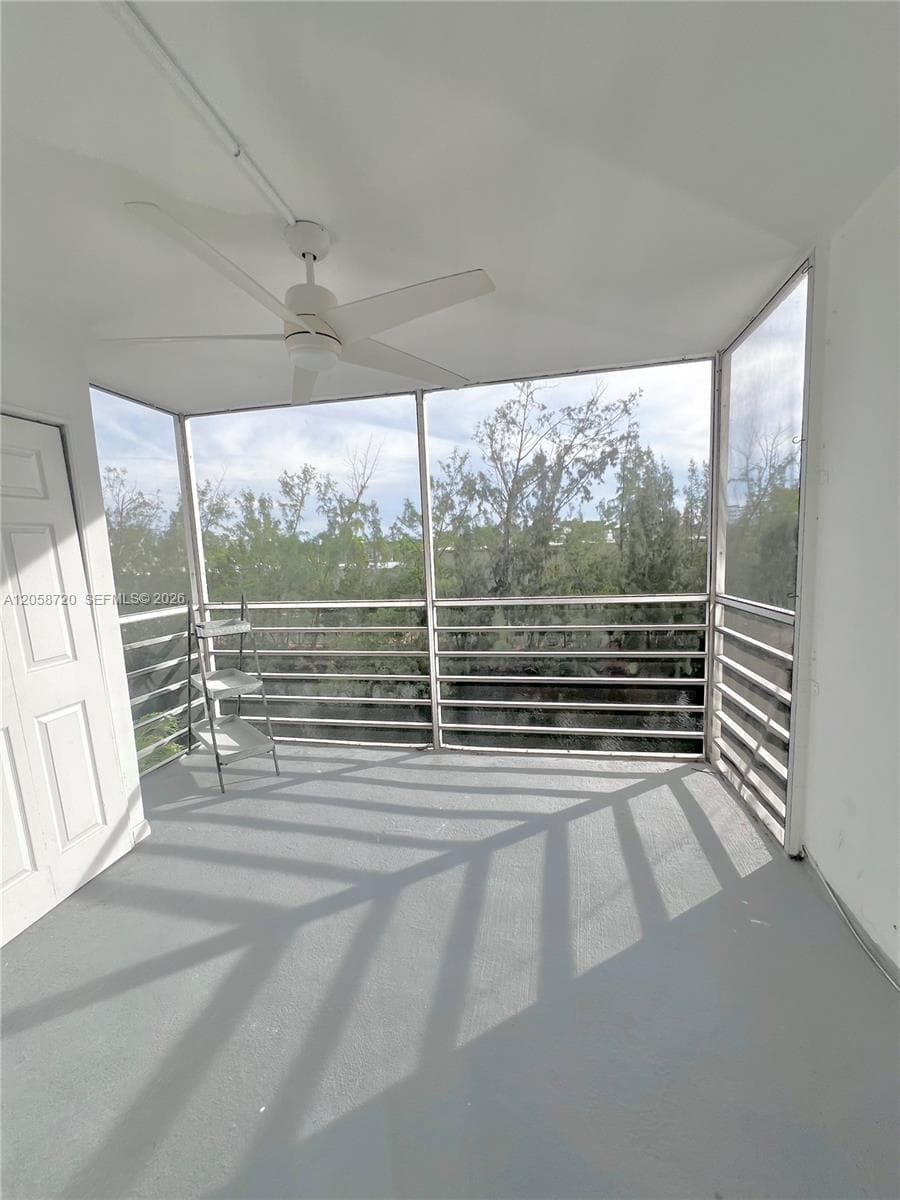 3660 NE 166th St # 405, North Miami Beach FL 33160 photo 4