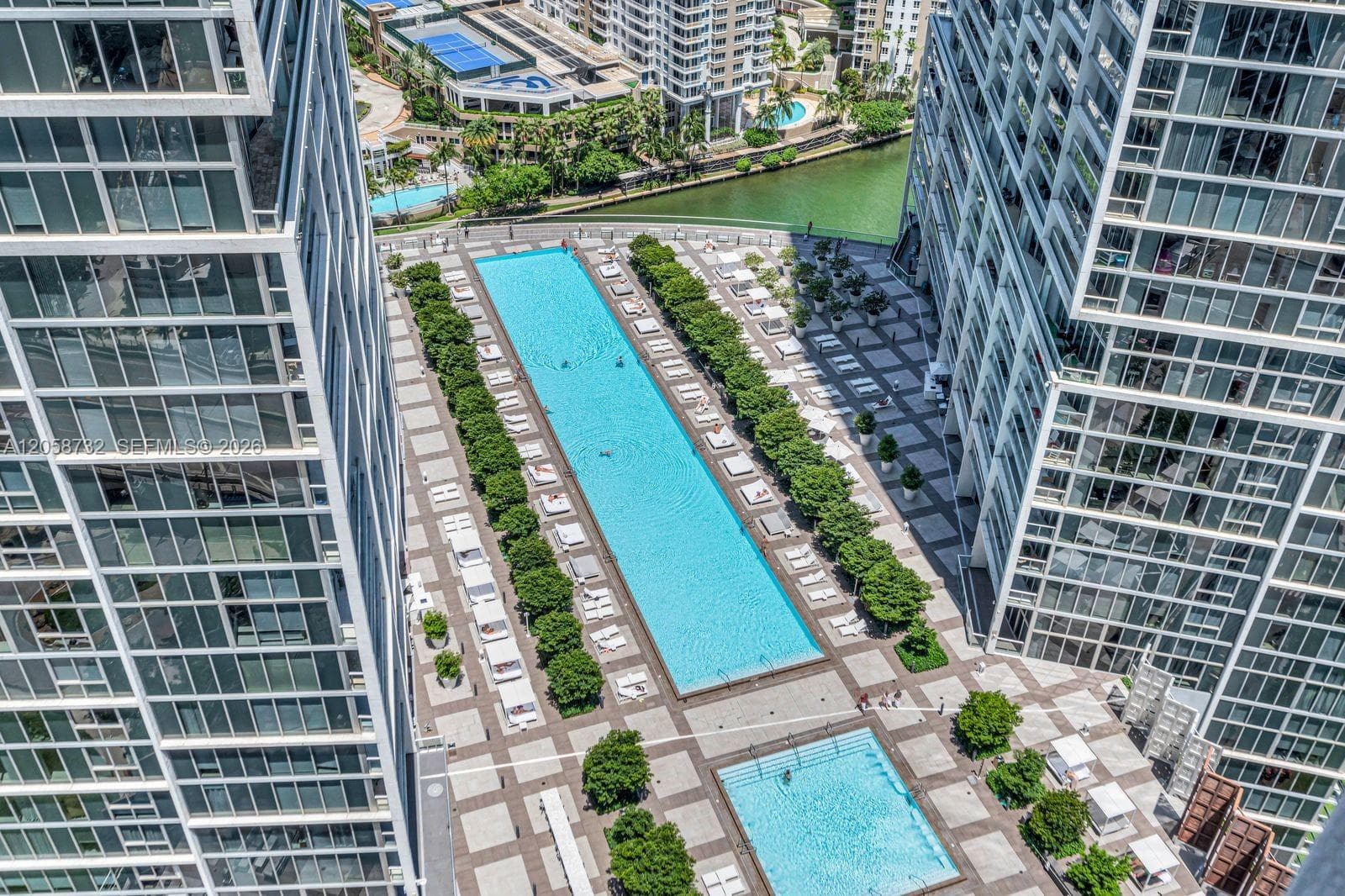 485 Brickell Ave # 3401, Miami FL 33131 photo 4