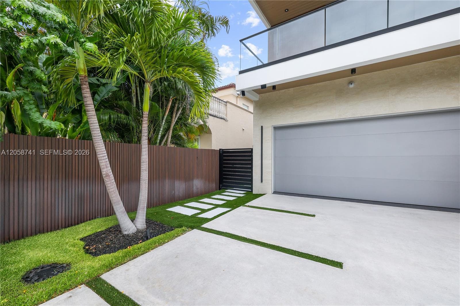436 NE 10th Ave, Fort Lauderdale FL 33301 photo 5