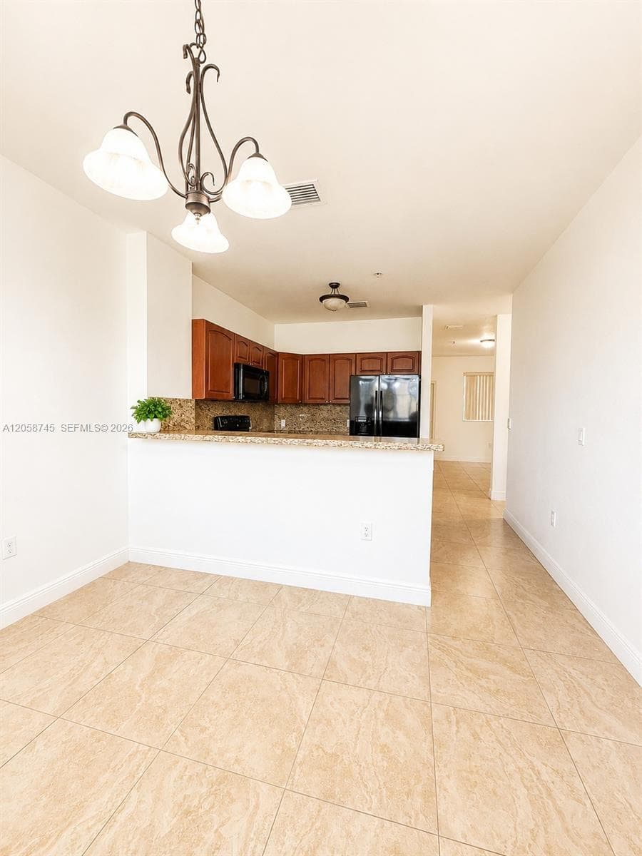 18120 NW 59th Ave # 202, Hialeah, FL 33015 photo 4