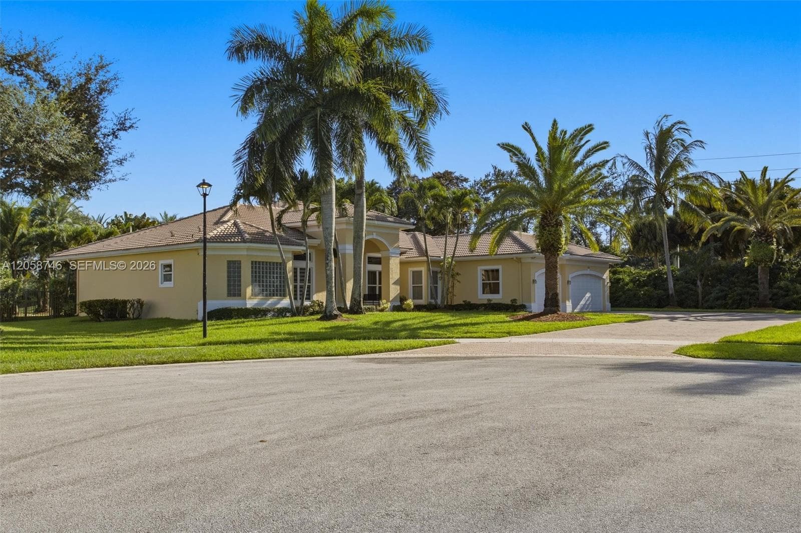 15374 SW 34th St, Davie FL 33331 photo 3