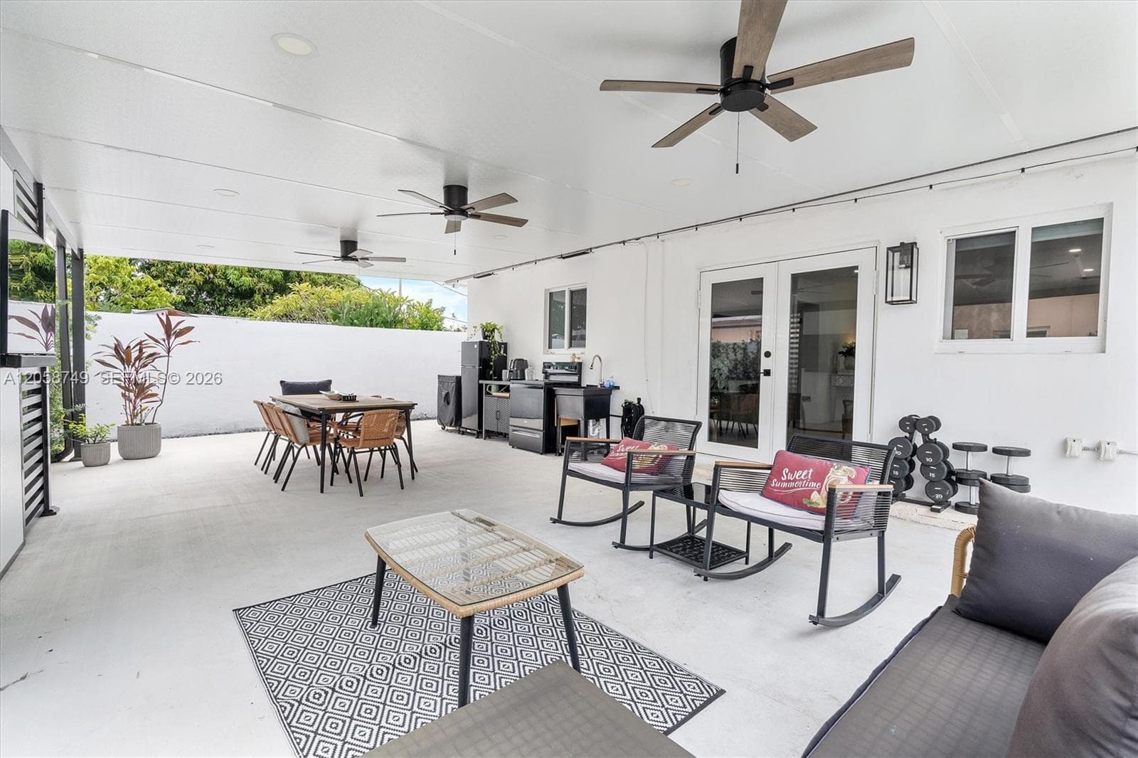 6100 NW 2nd St, Miami FL 33126 photo 3