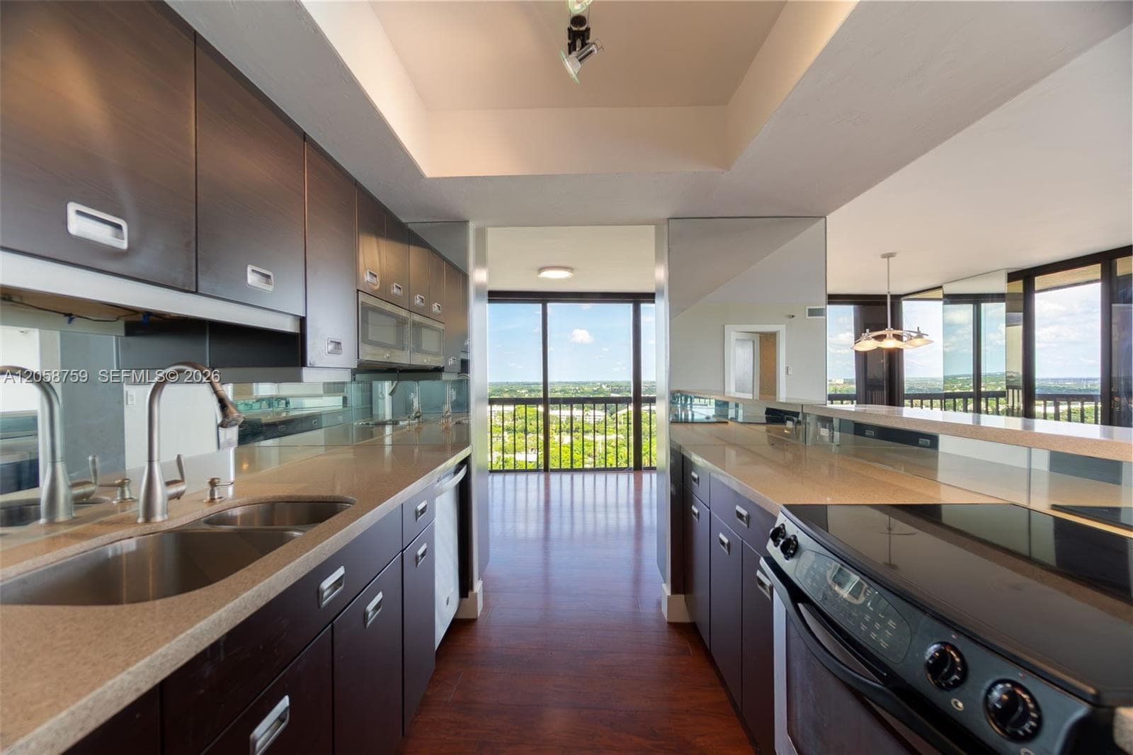 2480 Presidential Way # 1801, West Palm Beach FL 33401 photo 5