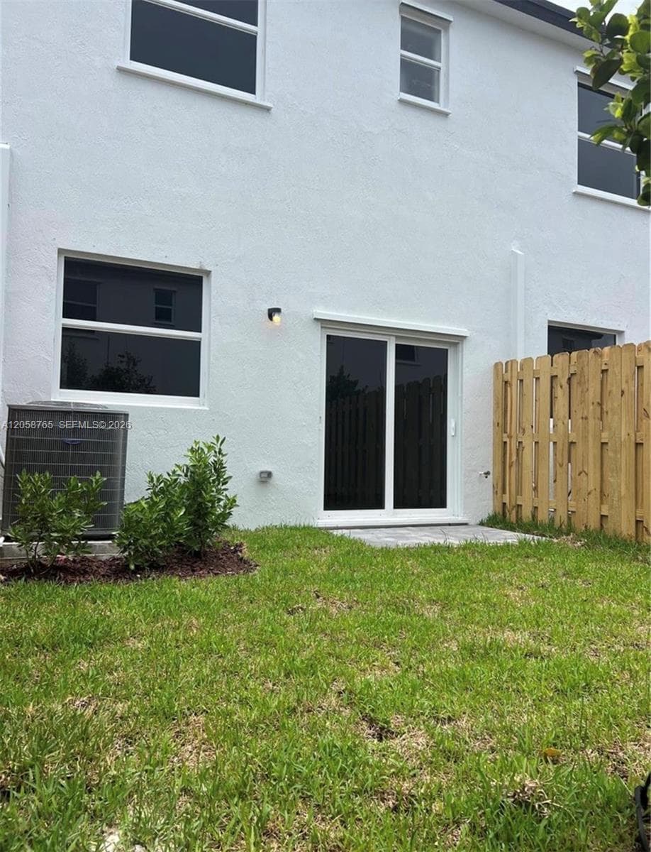 17932 SW 357th Ter, Homestead FL 33034 photo 2