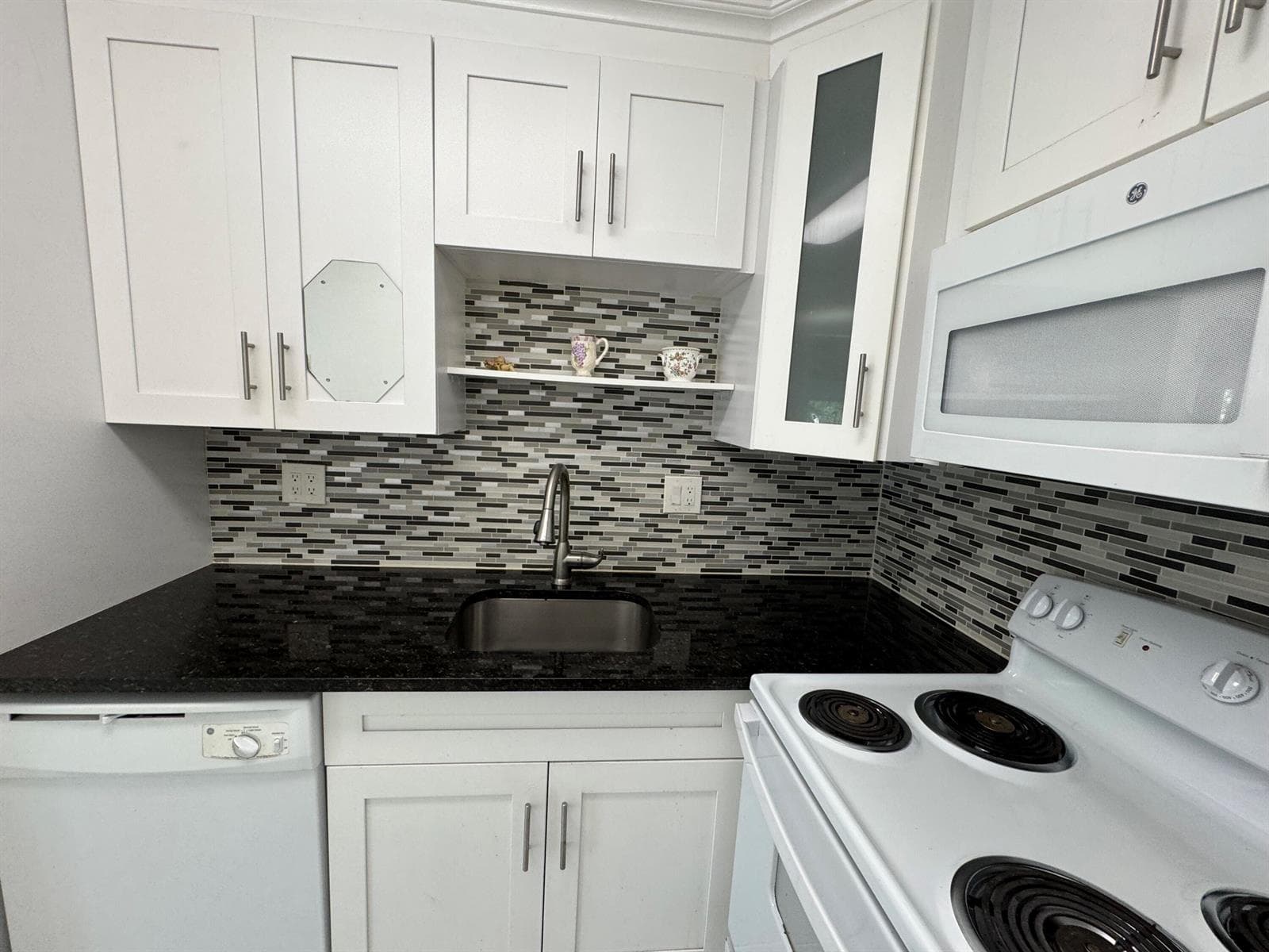 4990 E Sabal Palm Boulevard, Tamarac FL 33319