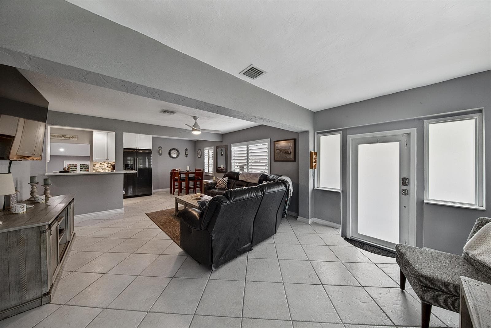 800 SW 19TH Street, Fort Lauderdale FL 33315