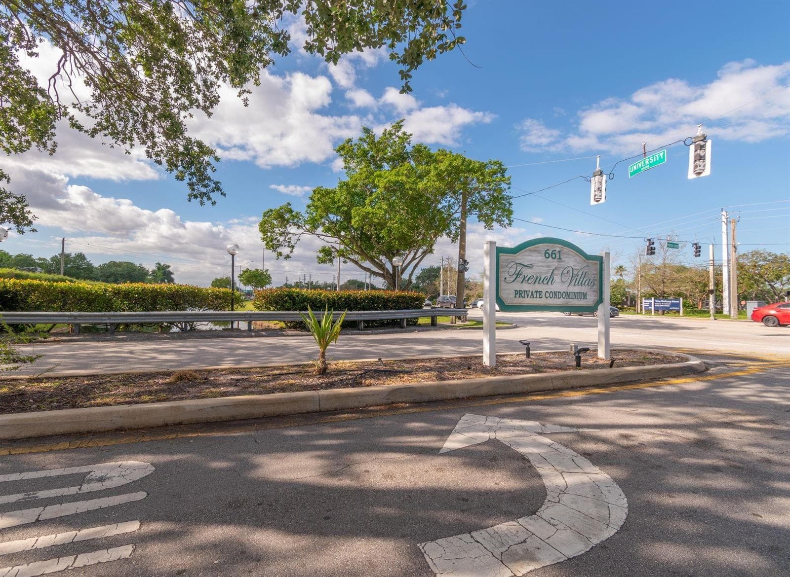 7980 N French Drive # Unit 3-305, Pembroke Pines FL 33024 photo 2