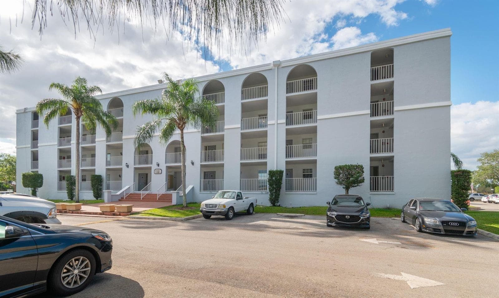 7980 N French Drive # Unit 3-305, Pembroke Pines FL 33024 photo 3