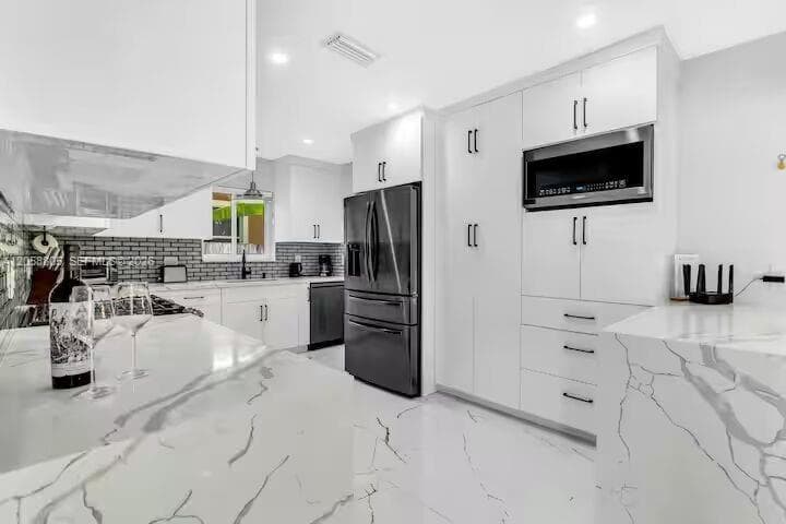 3204 Robbins Rd, Pompano Beach FL 33062 photo 5