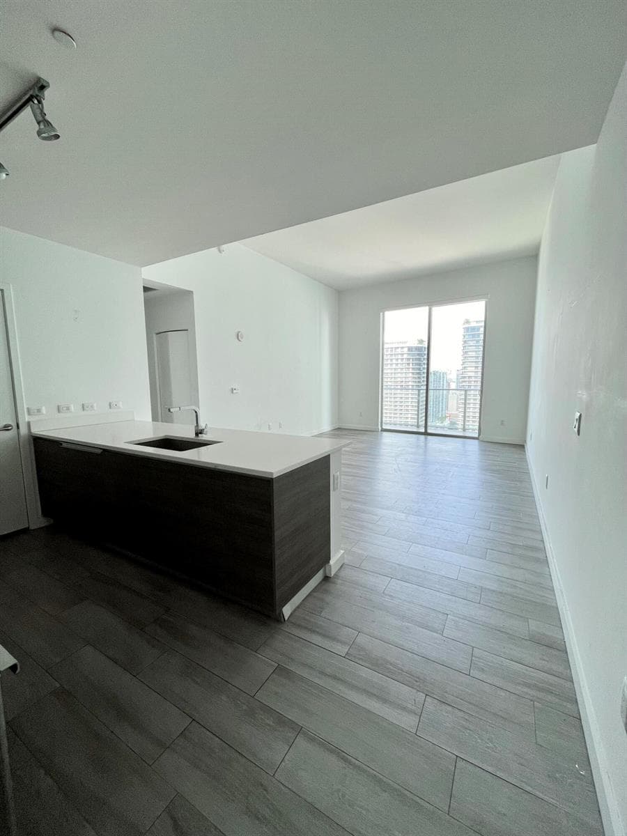 1100 S MIAMI Avenue # 4209, Miami FL 33130