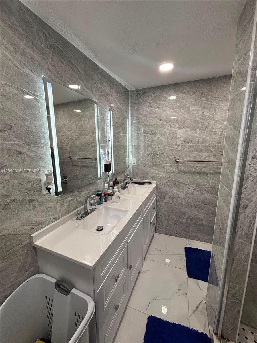 2855 NW 163rd St, Miami Gardens FL 33054 photo 3