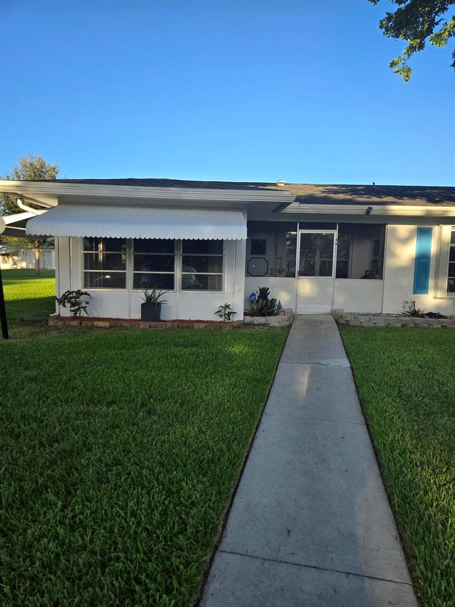 1076 NW 85th Terrace # A72, Plantation FL 33322