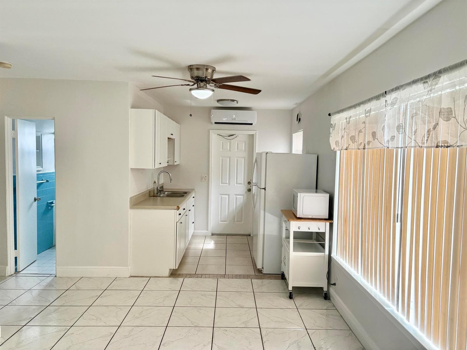 417 NE 2nd Street, Boynton Beach FL 33435 photo 3
