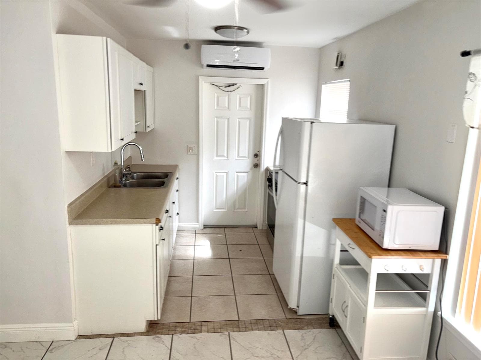 417 NE 2nd Street, Boynton Beach FL 33435 photo 4