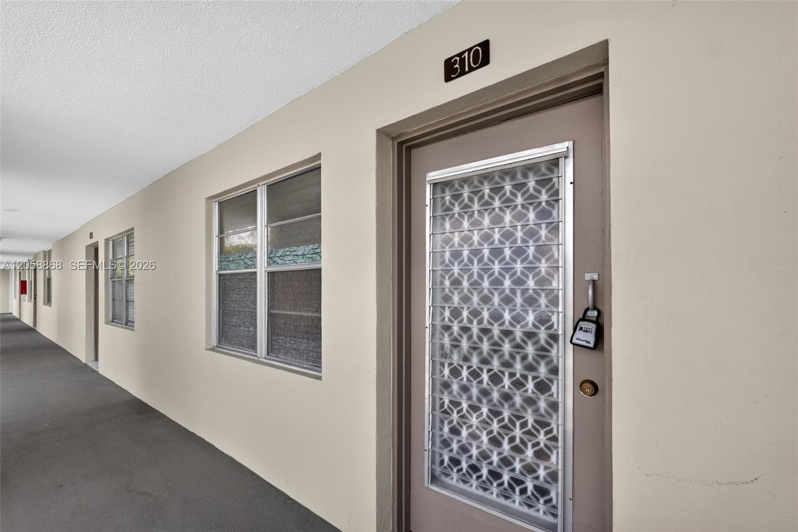 2900 NW 48th Ter # 310, Lauderdale Lakes FL 33313 photo 2