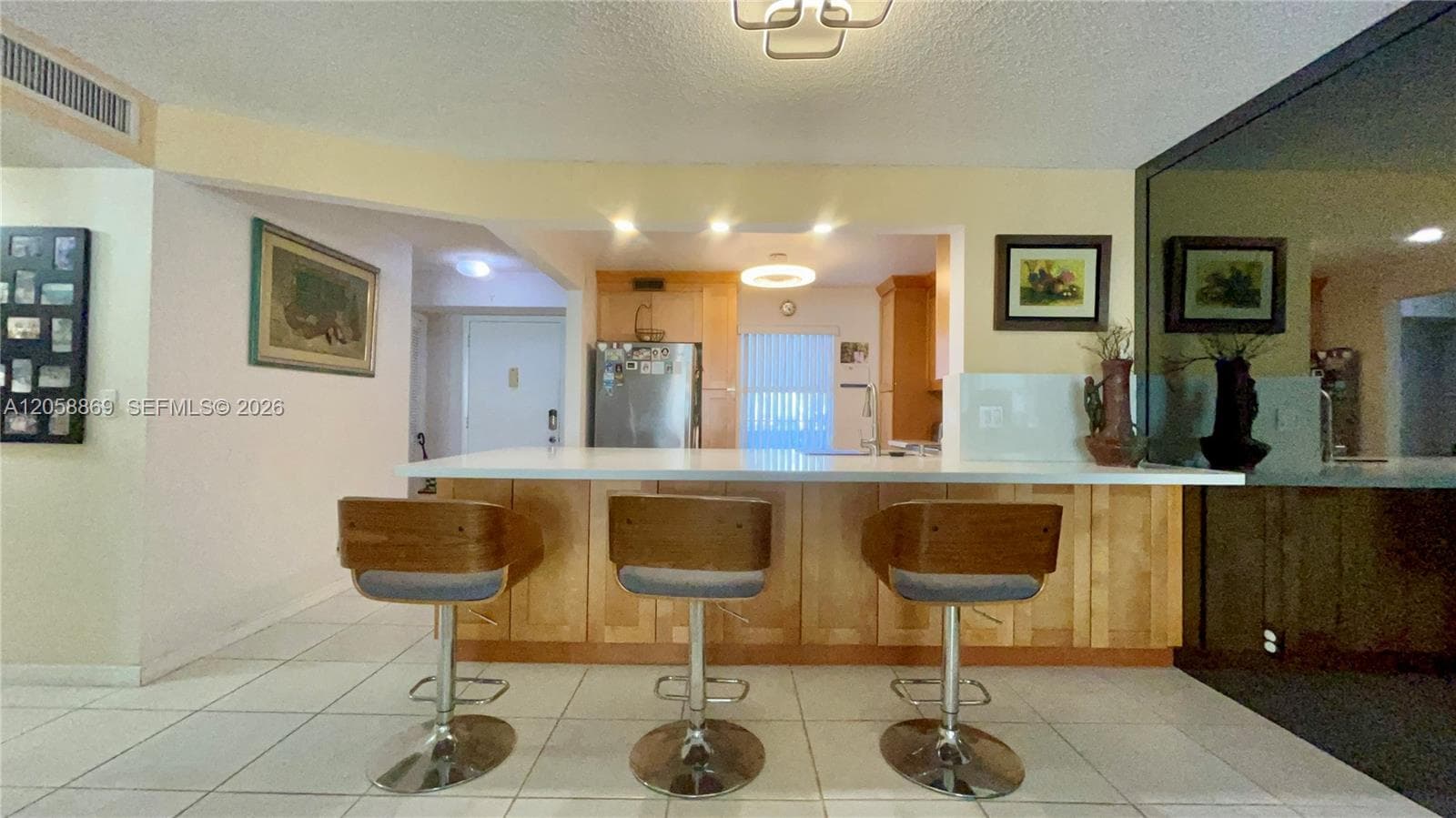 190 SE 5th Ave # 104, Dania Beach FL 33004