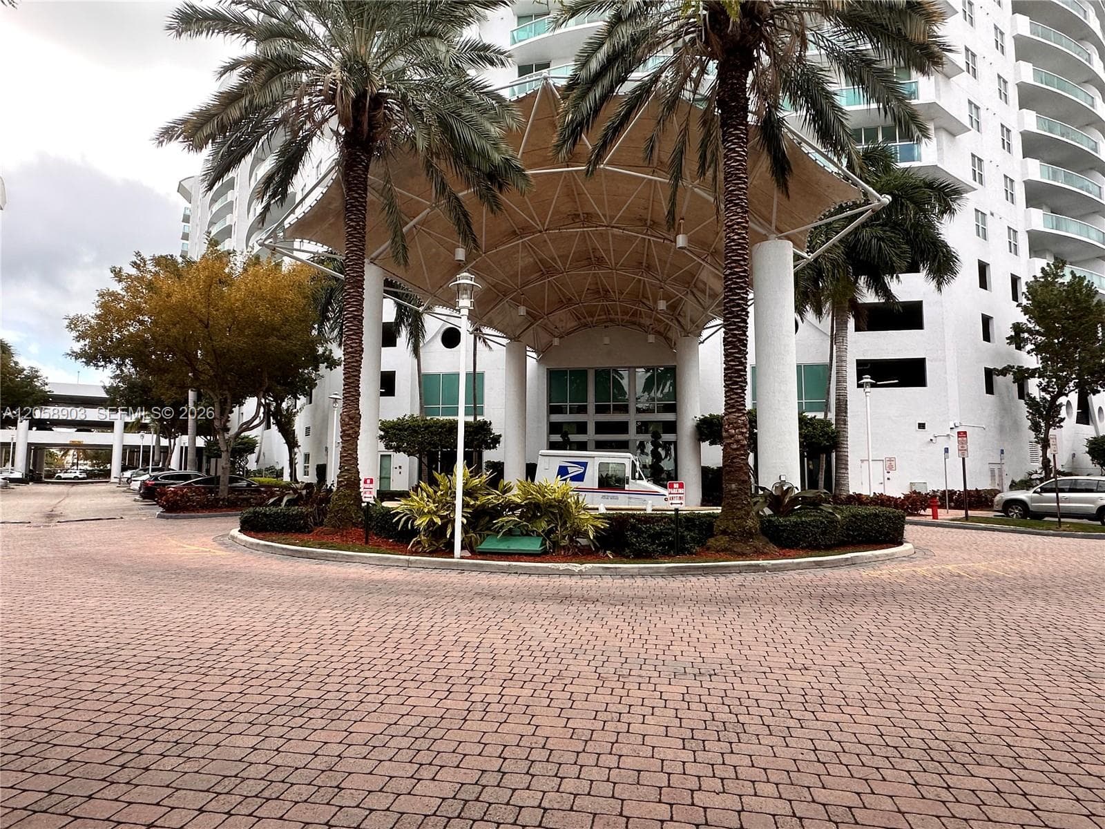 7900 Harbor Island Dr # 1219, North Bay Village FL 33141 photo 3