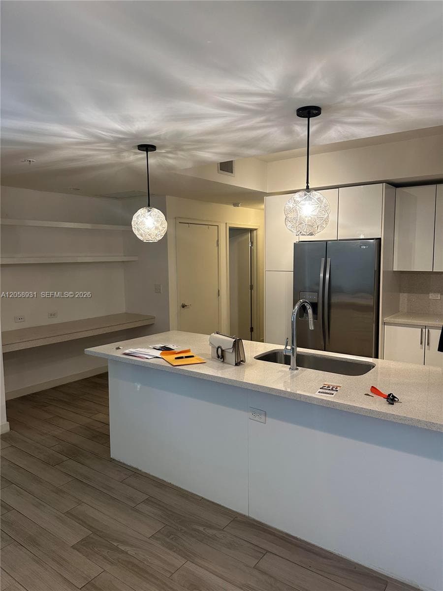 999 SW 1st Ave # 1716, Miami FL 33130 photo 2