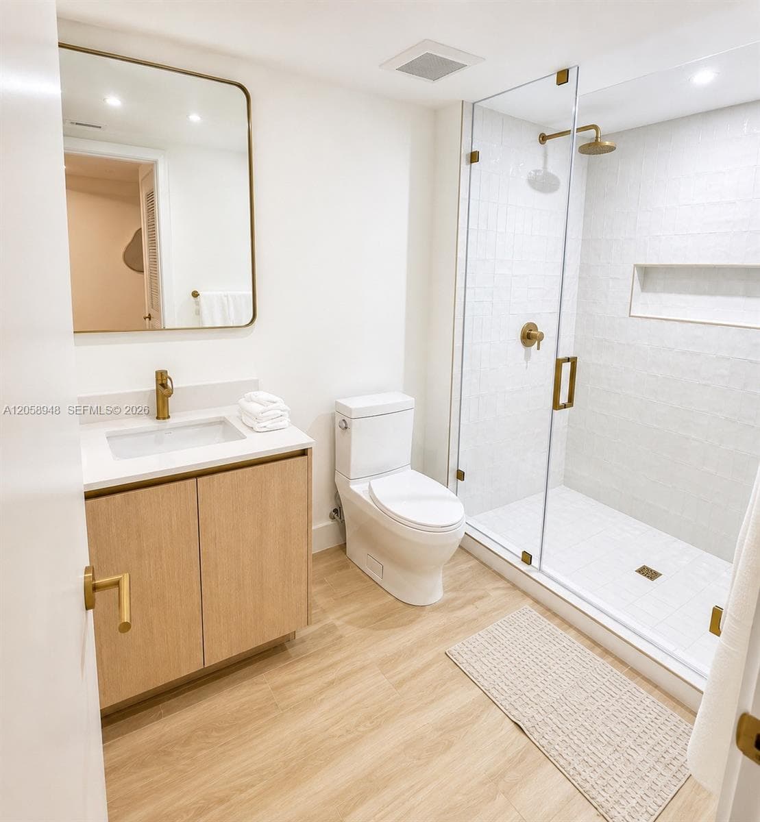 90 NE 32nd St # 624, Miami, FL 33137 photo 4