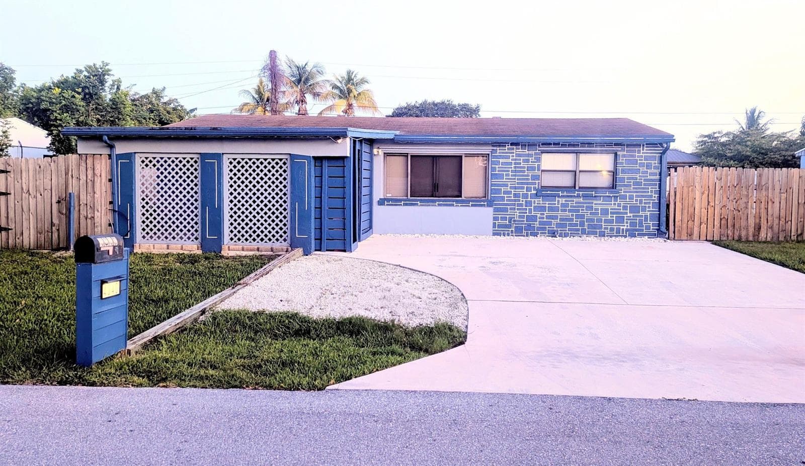 4340 N MARY Circle, Palm Beach Gardens FL 33410