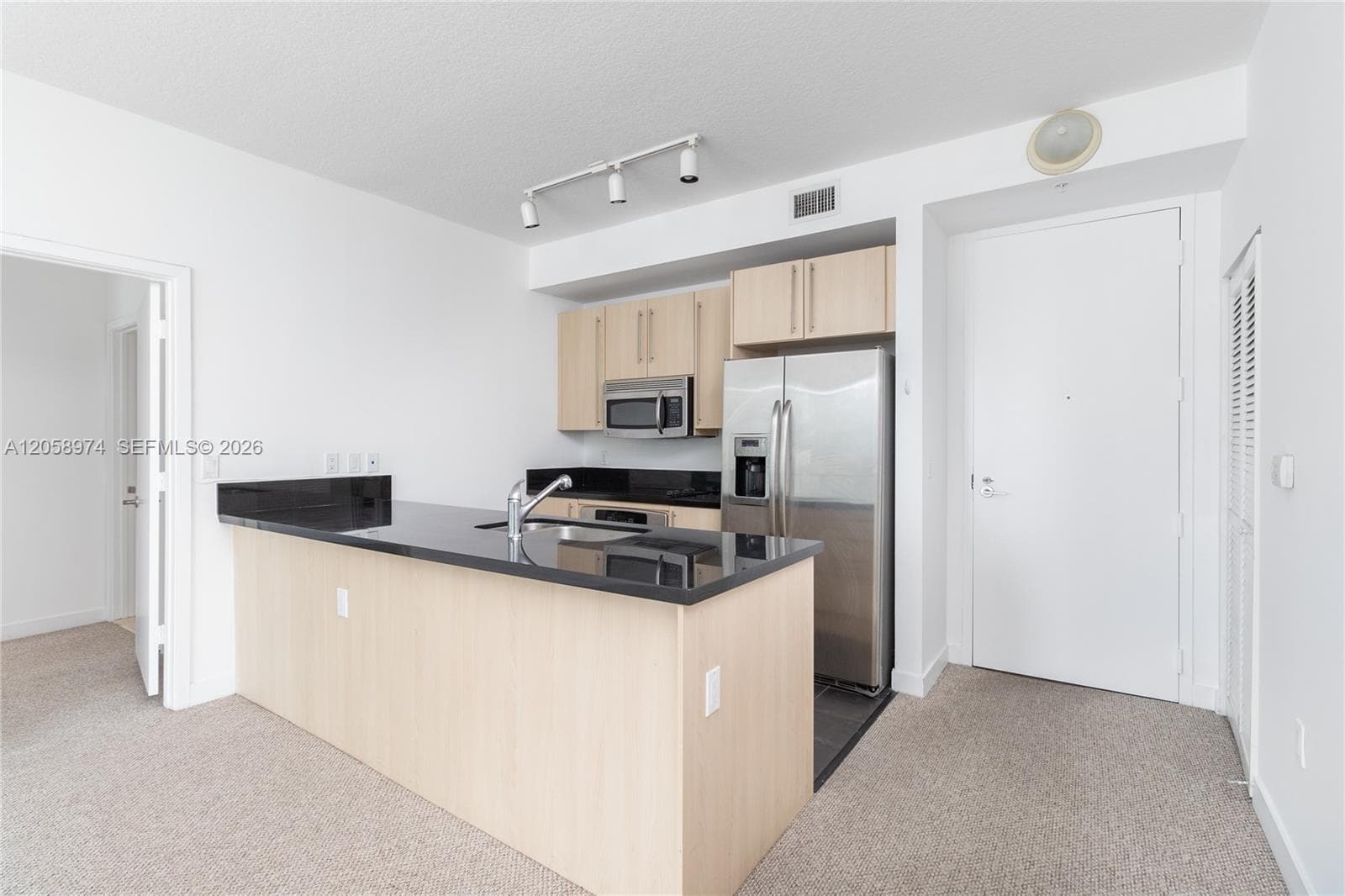 1111 SW 1st Ave # 2423-N, Miami FL 33130 photo 3