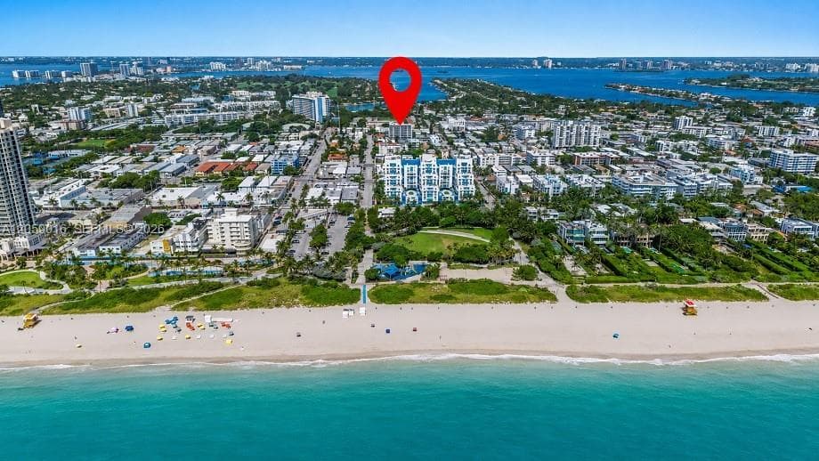 7620 Carlyle Ave # 206, Miami Beach FL 33141