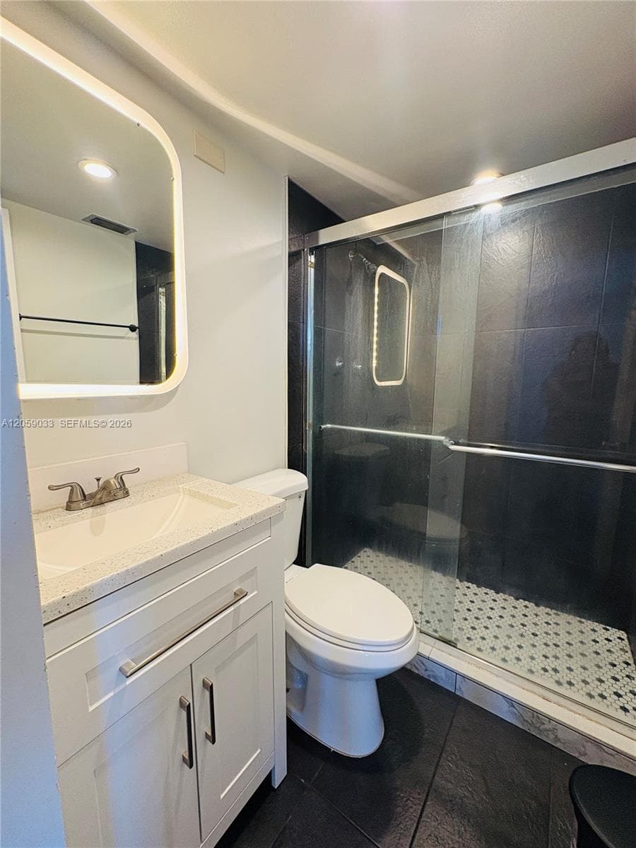 1770 79th St Cswy # D315, North Bay Village FL 33141 photo 2