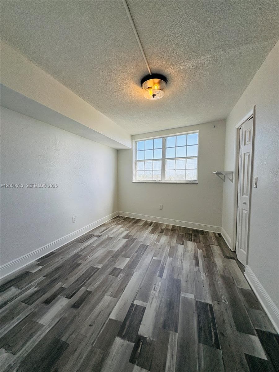 1770 79th St Cswy # D315, North Bay Village FL 33141 photo 3