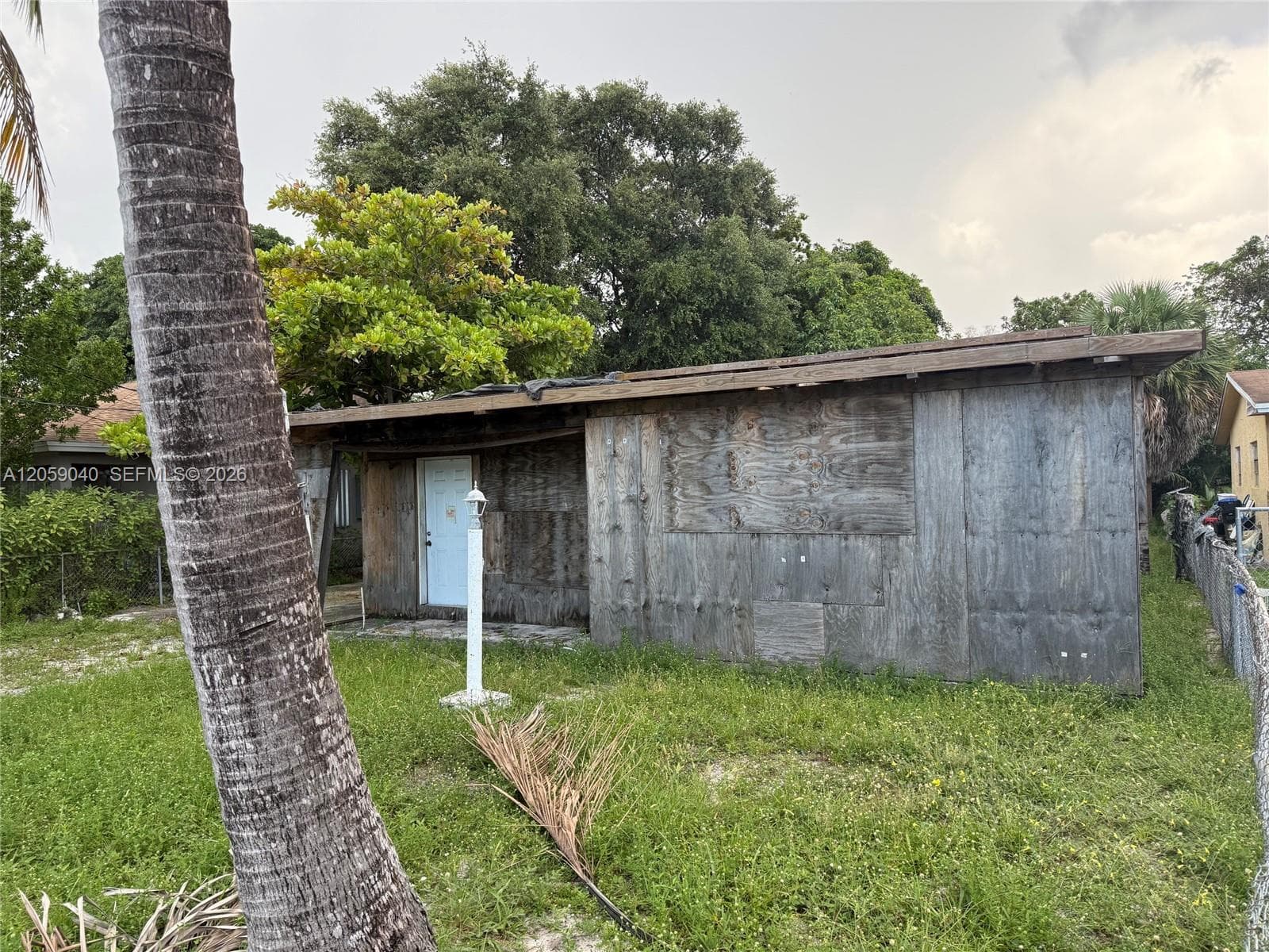 809 NW 108th St, Miami FL 33168 photo 3