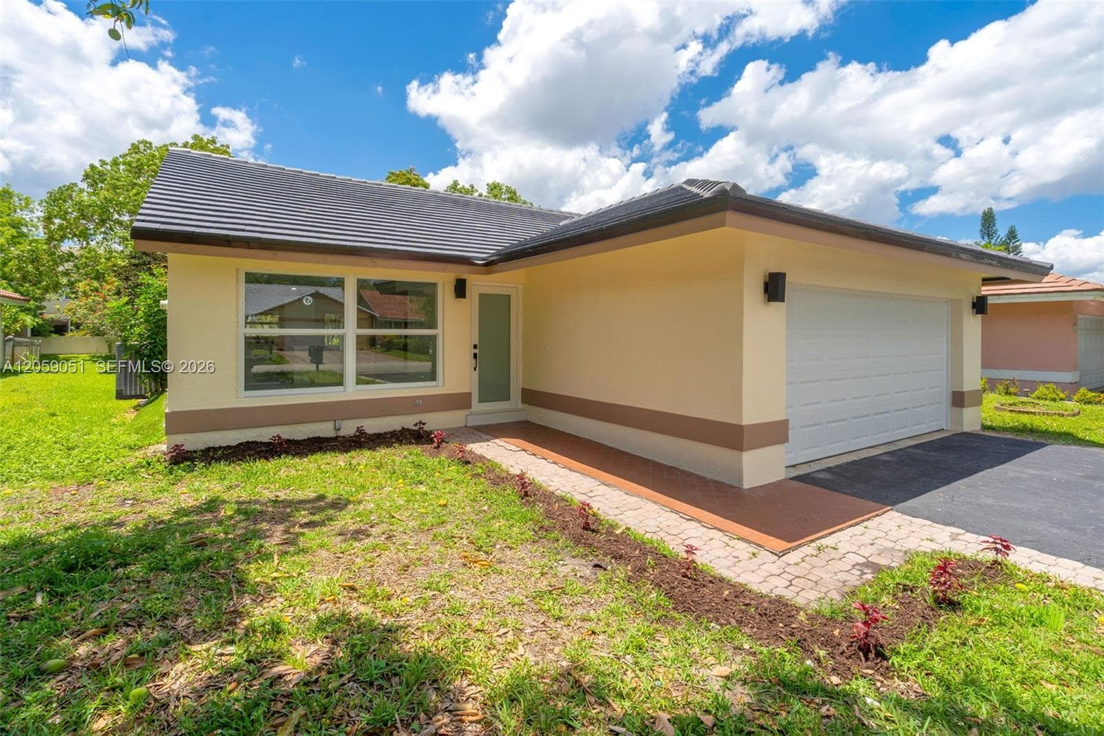2828 NW 95th Ave, Coral Springs FL 33065 photo 4