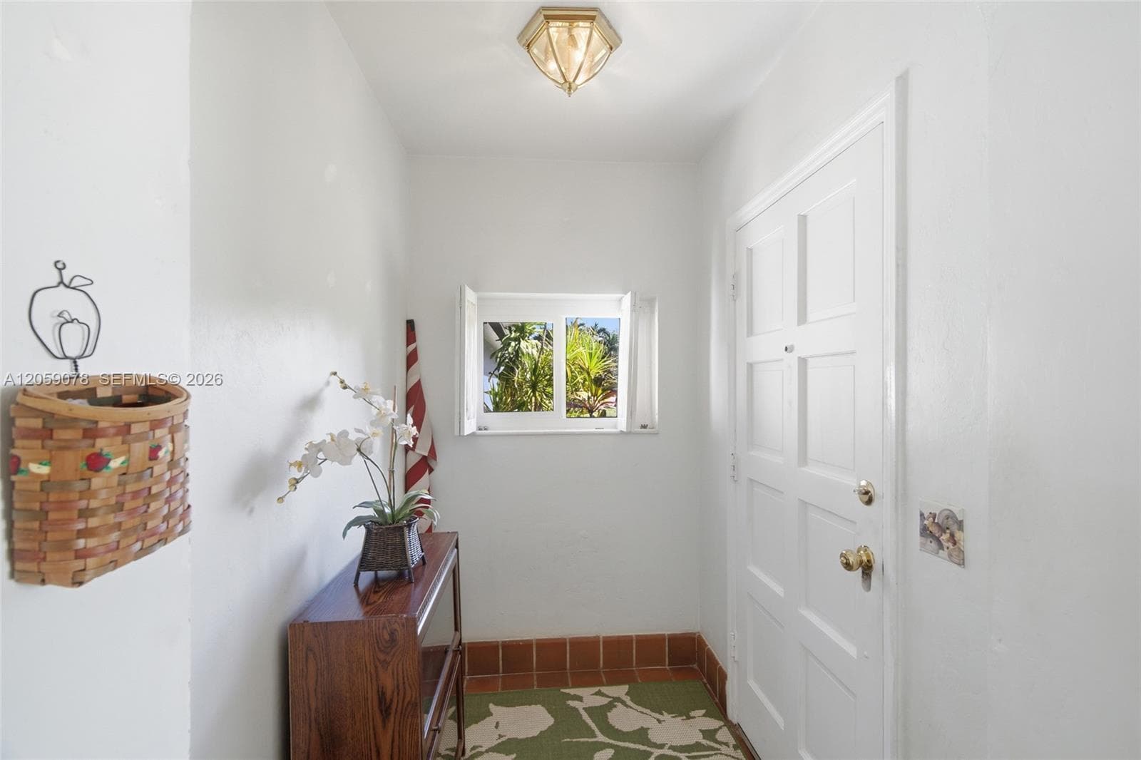 1010 NE 105th St, Miami Shores FL 33138 photo 2