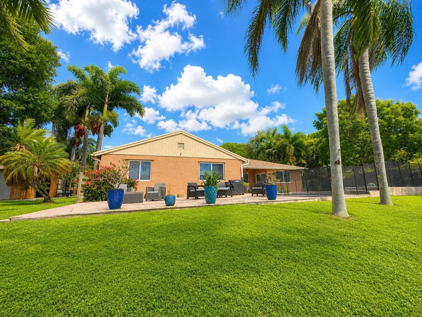 5040 SW 117th Way, Cooper City FL 33330 photo 2