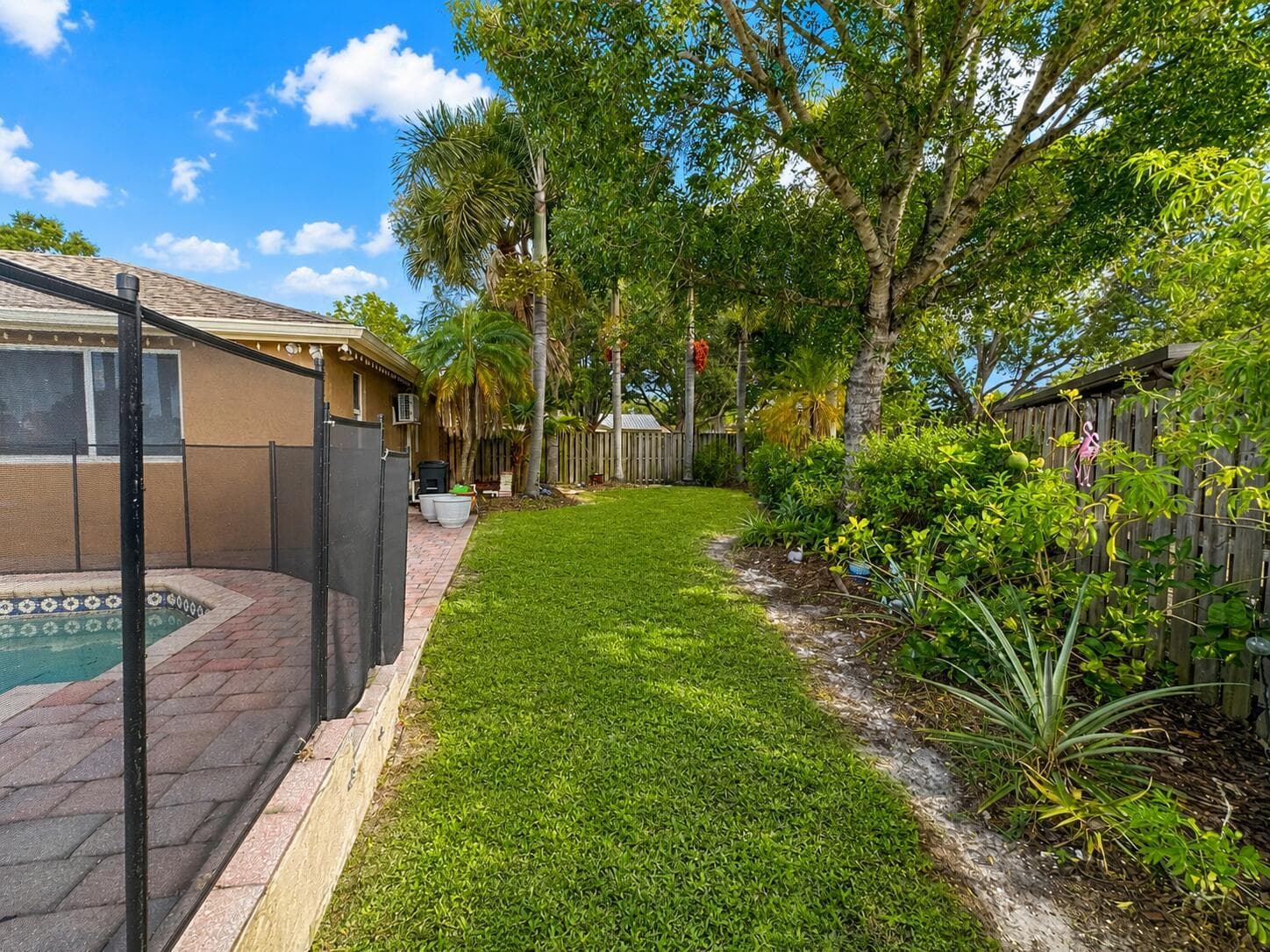 5040 SW 117th Way, Cooper City FL 33330 photo 3