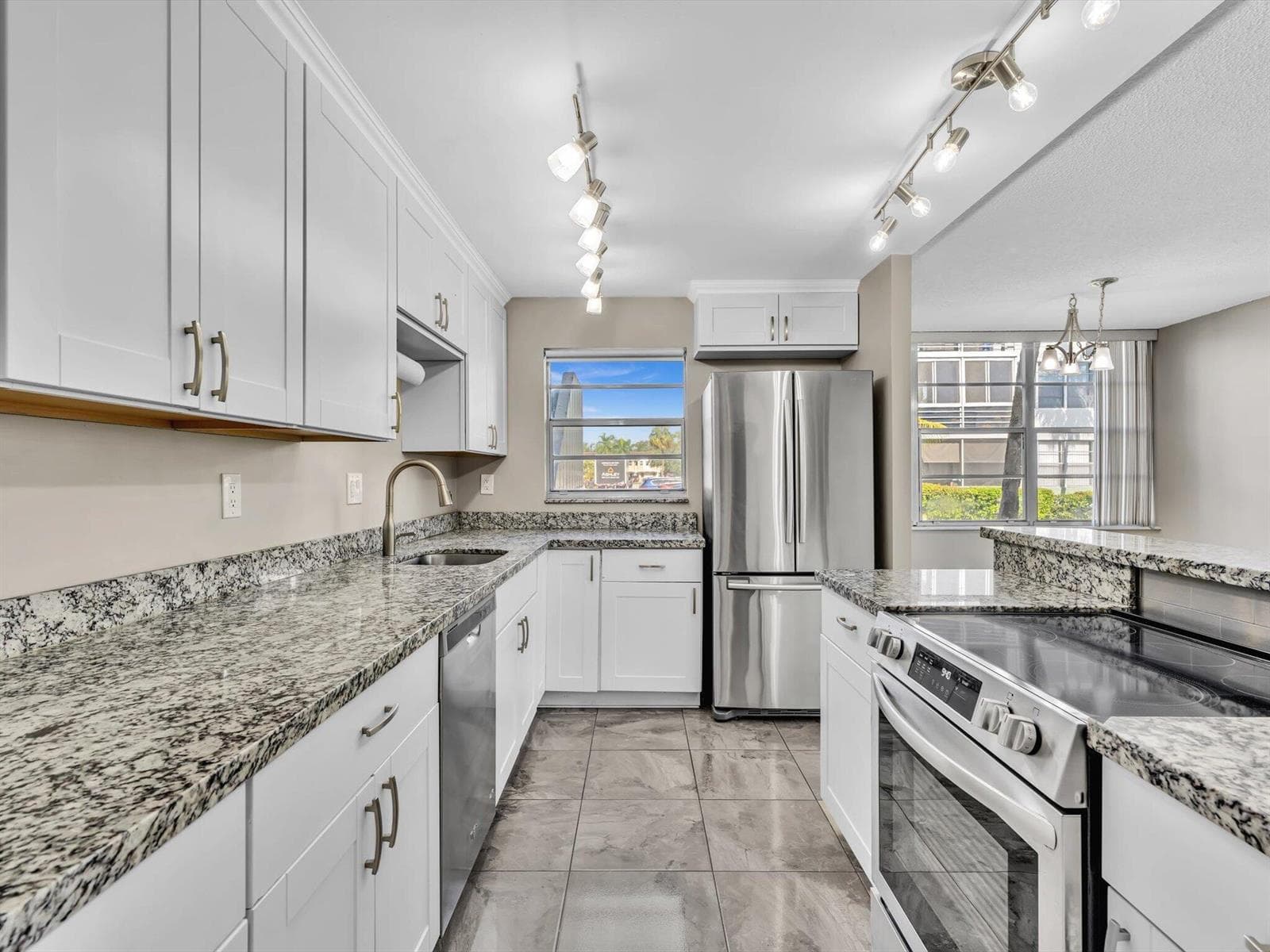 2741 TAFT Street # 104, Hollywood FL 33020