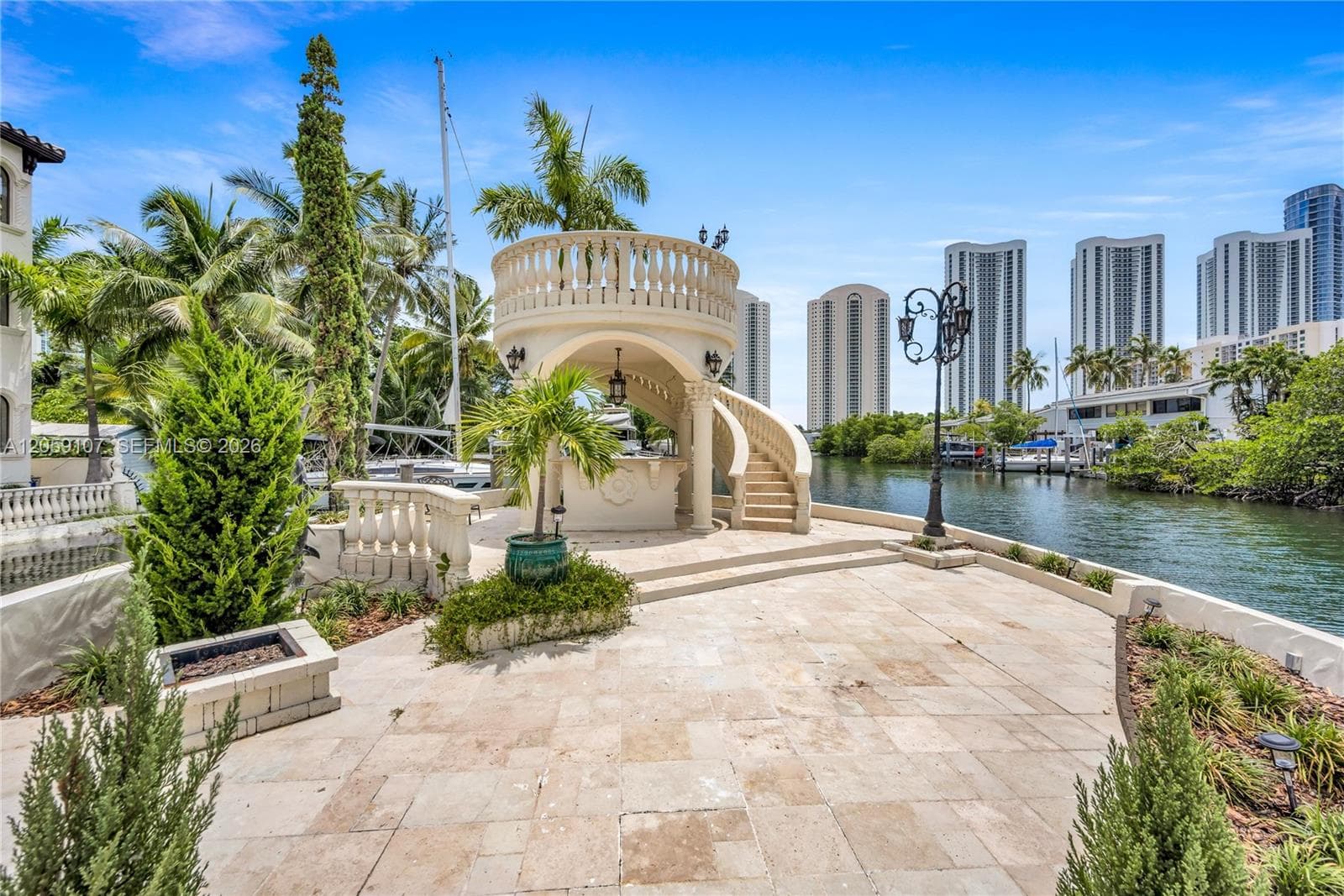 270 Atlantic Ave, Sunny Isles Beach FL 33160 photo 4