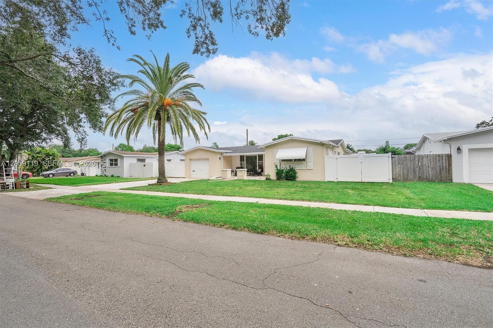 8963 SW 53rd St, Cooper City FL 33328 photo 3