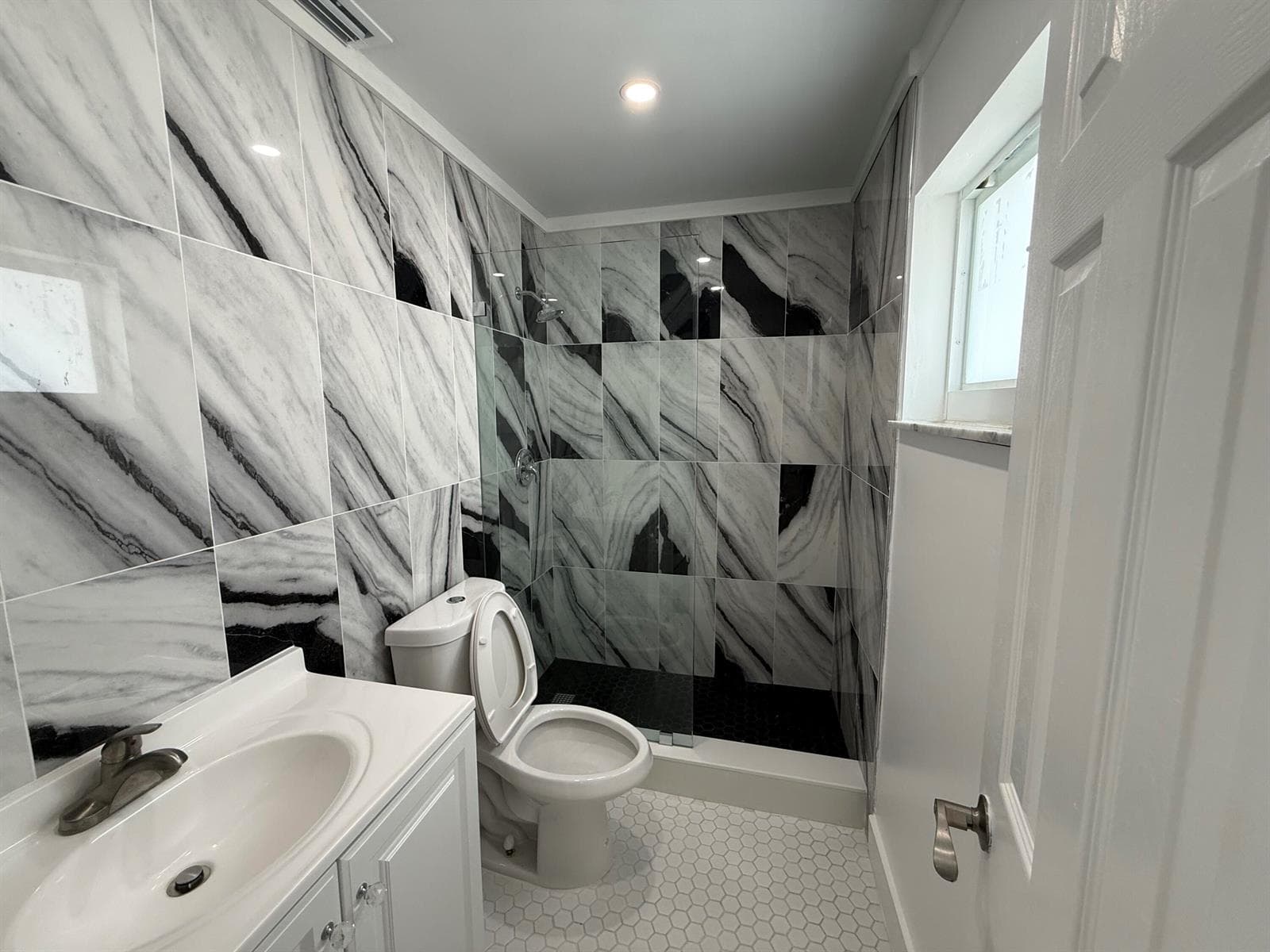 1859 Lincoln Street # 202, Hollywood FL 33020 photo 4