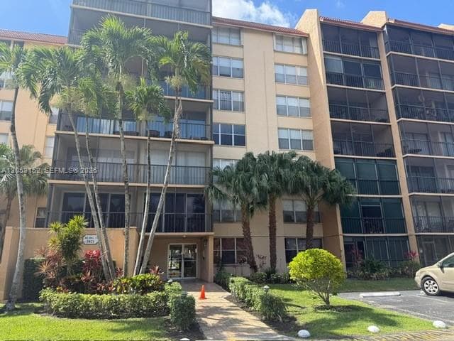 3821 Environ Blvd # 407, Lauderhill FL 33319 photo 5