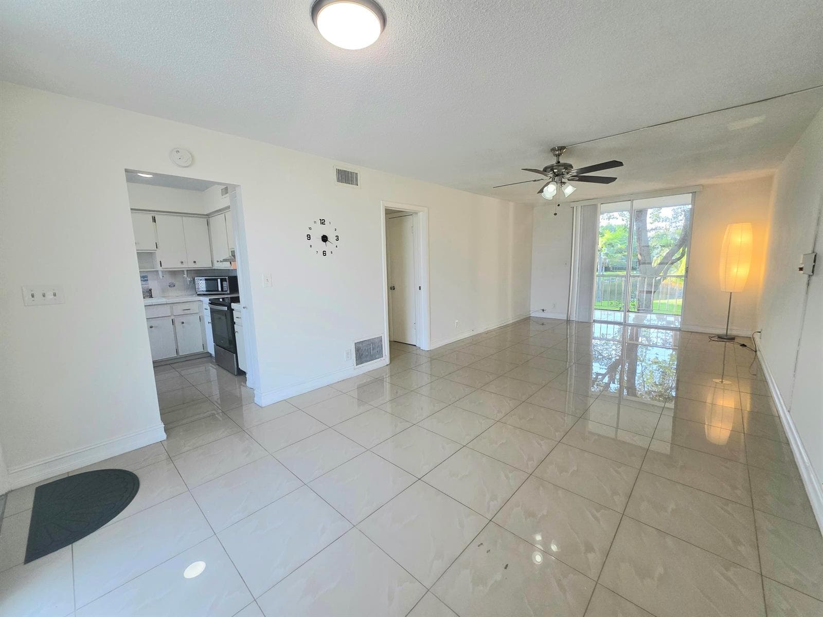 777 SE 2nd Avenue # 207, Deerfield Beach FL 33441 photo 2