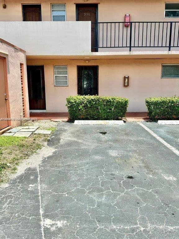 19001 NE 14th Ave # 121, Miami FL 33179 photo 2
