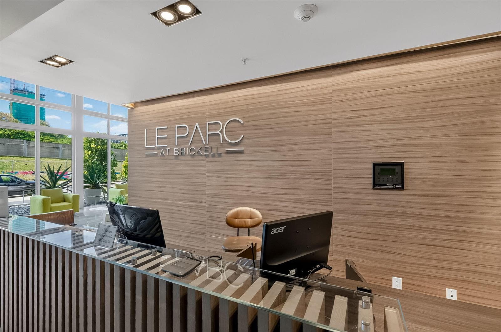 1600 SW 1ST Avenue # 413, Miami FL 33129 photo 4