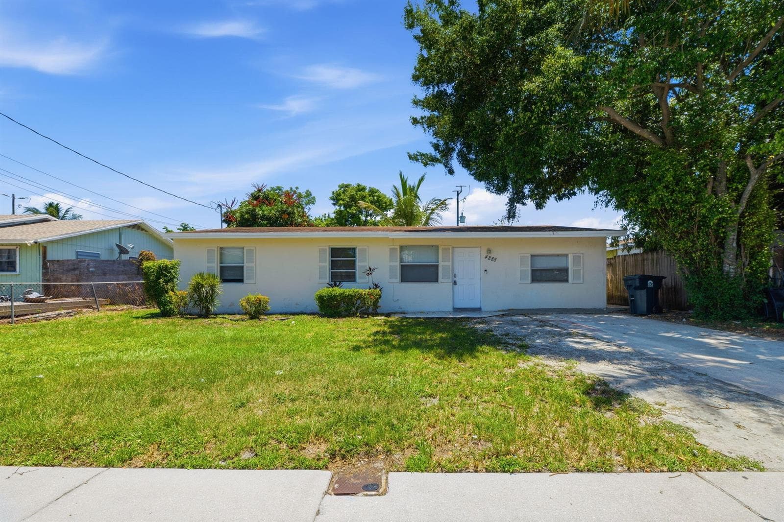 4888 Prince Drive, FL 33461