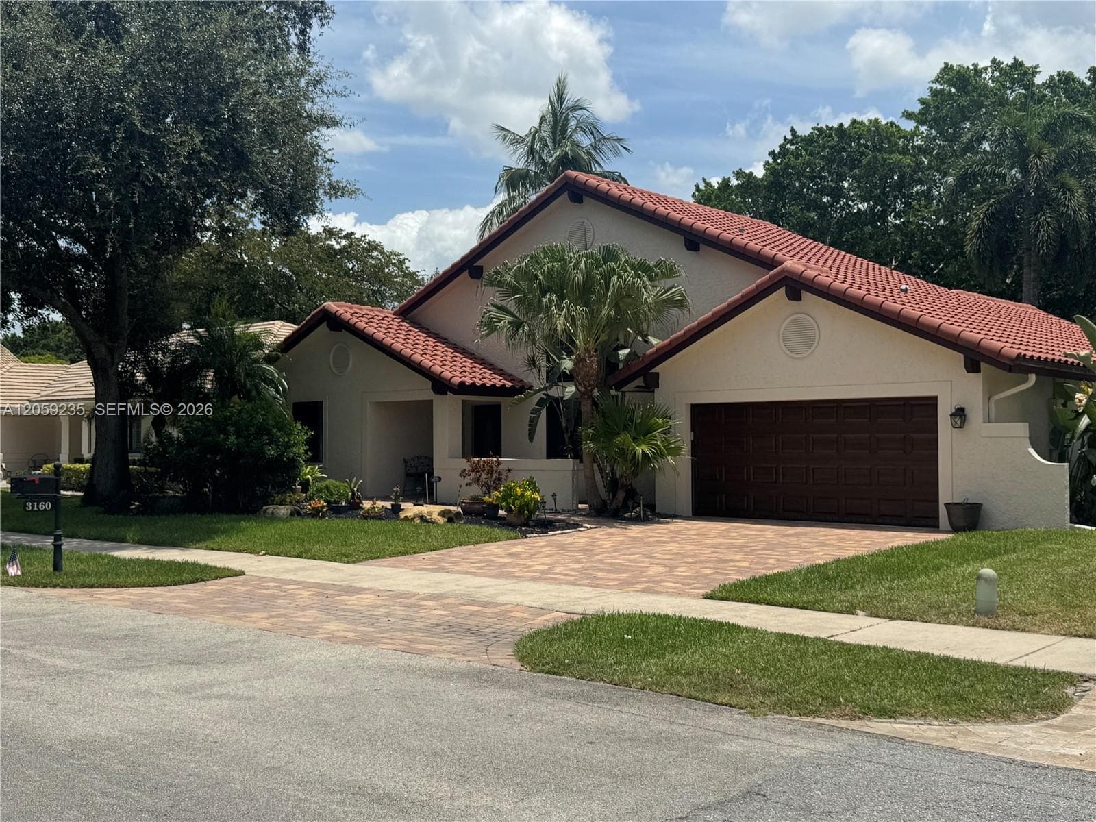 3160 Peachtree Cir, Davie FL 33328
